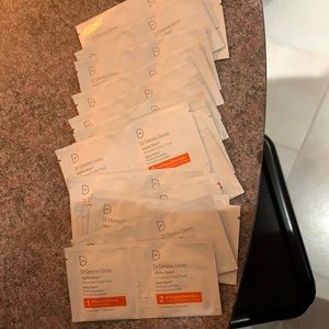 Dr Dennis Gross Universal Daily Peel - 17 Total